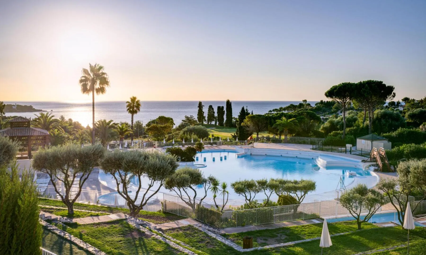 Residence Le Hameau De Cap Esterel - Maeva Home - Appartement 2 Pieces 5 Personnes - Confort Mae-6795 Saint-Raphael  0*, Saint-Raphael (Var) France
